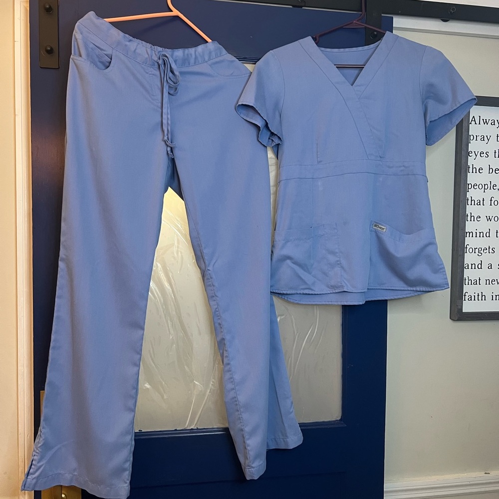 Grey’s Anatomy scrub set